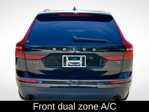 2020 Volvo XC60 T5 Momentum