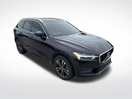 2020 Volvo XC60 T5 Momentum