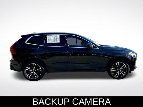 2020 Volvo XC60 T5 Momentum