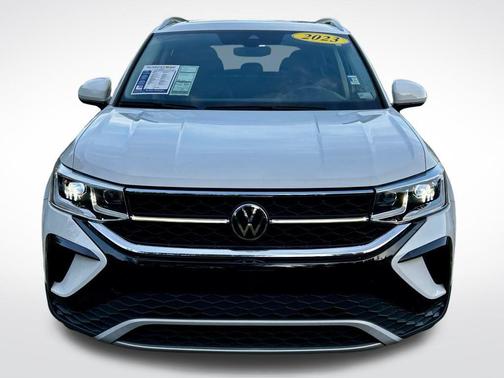 2023 Volkswagen Taos 1.5T SEL