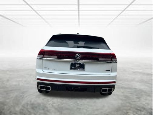 Opal White Pearl 2026 Volkswagen Atlas Cross Sport 2.0T SEL Premium R-Line