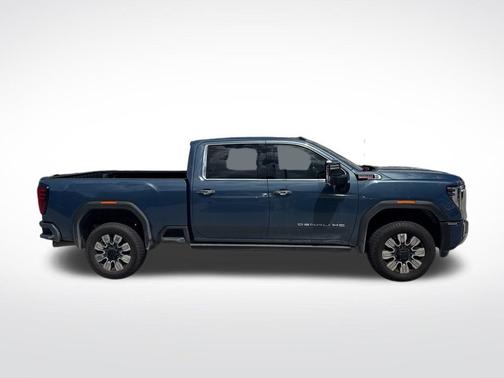 2024 GMC Sierra 2500 Denali