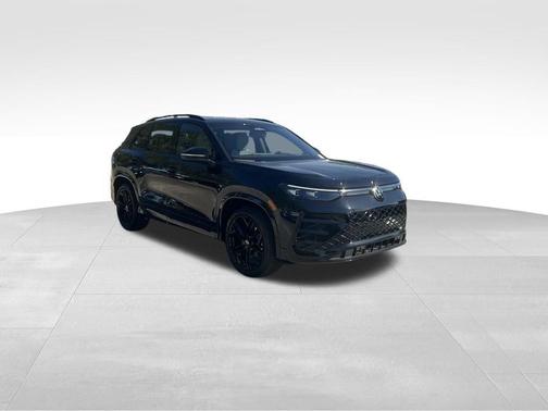 Deep Black Pearl Effect 2026 Volkswagen Tiguan 2.0T SE R-Line Black