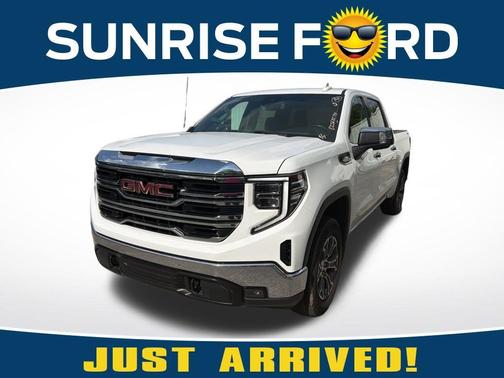 Summit White 2024 GMC Sierra 1500 SLT