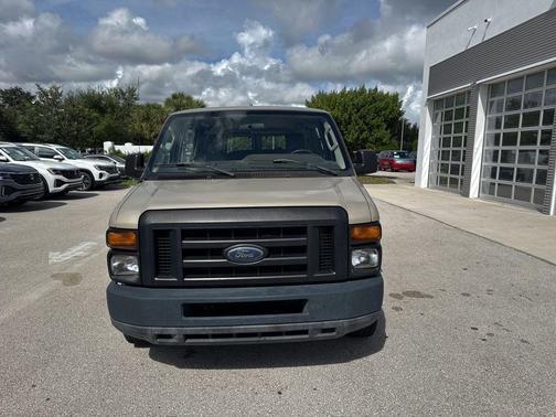 2009 Ford E150 XL