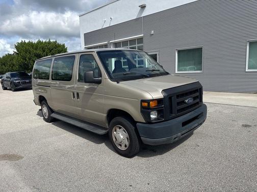 2009 Ford E150 XL