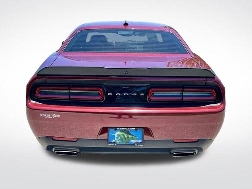 Octane Red Pearlcoat 2023 Dodge Challenger GT