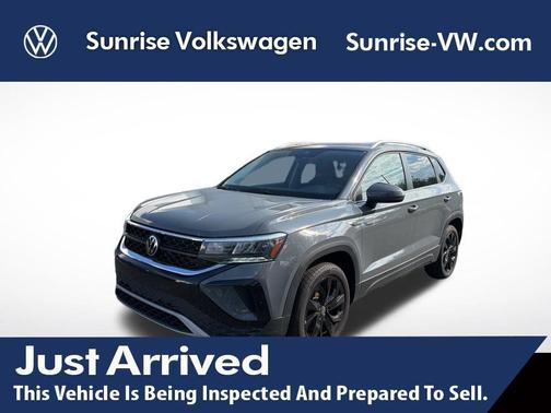 2024 Volkswagen Taos 1.5T SE