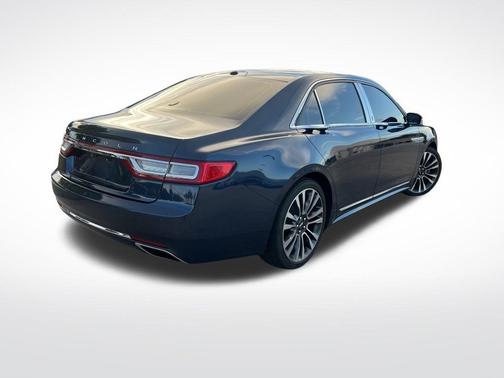2017 Lincoln Continental Reserve