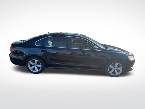 2013 Volkswagen Passat 2.5 SE