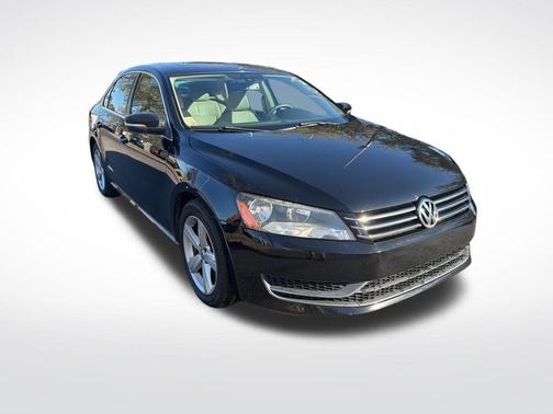 2013 Volkswagen Passat 2.5 SE