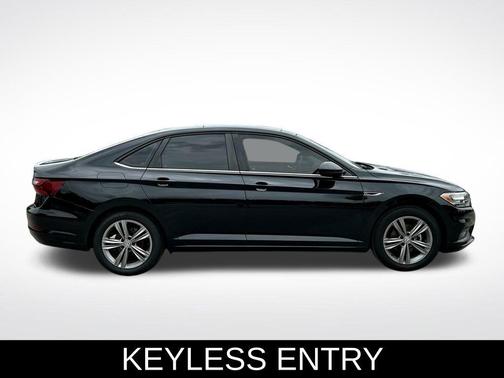 2021 Volkswagen Jetta 1.4T R-Line