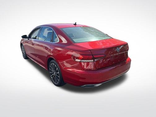 2022 Volkswagen Passat 2.0T Limited Edition