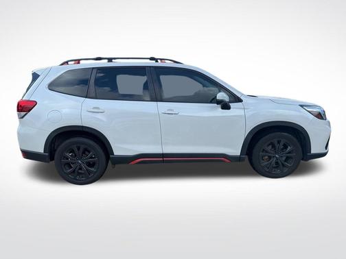 Crystal White Pearl 2021 Subaru Forester Sport