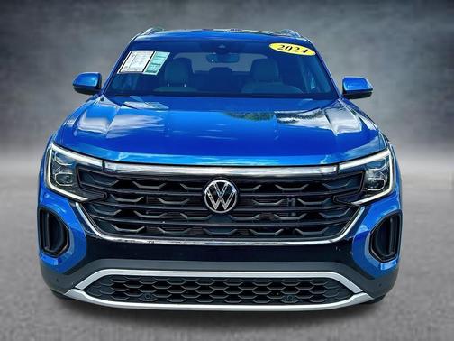 Kingfisher Blue 2024 Volkswagen Atlas Cross Sport 2.0T SE w/Technology