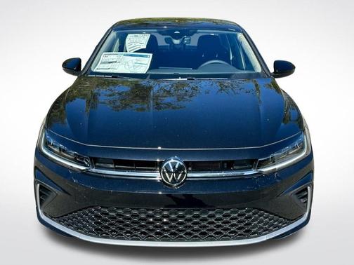 Deep Black Pearl Effect 2026 Volkswagen Jetta 1.5T S