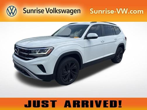 2022 Volkswagen Atlas 2.0T SE w/Technology