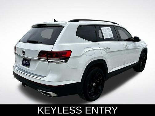 2022 Volkswagen Atlas 2.0T SE w/Technology