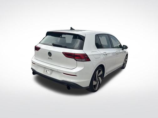 2022 Volkswagen Golf GTI 2.0T SE