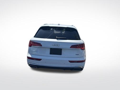 2024 Audi Q5 45 S line quattro Premium