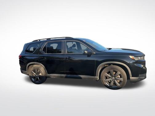 2023 Honda Pilot Sport