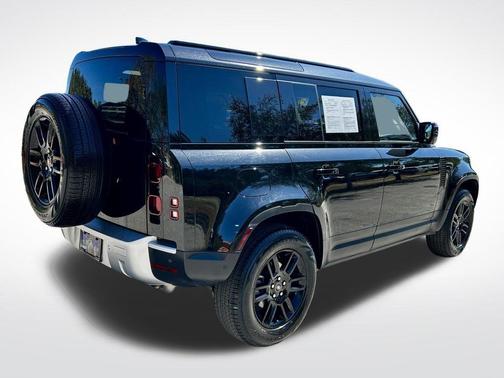2025 Land Rover Defender P300