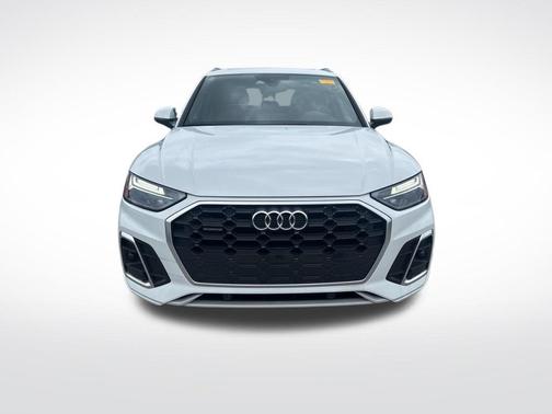 2022 Audi Q5 45 S line quattro Premium