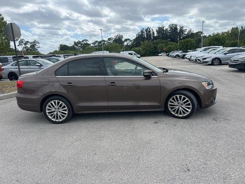 2012 Volkswagen Jetta SEL