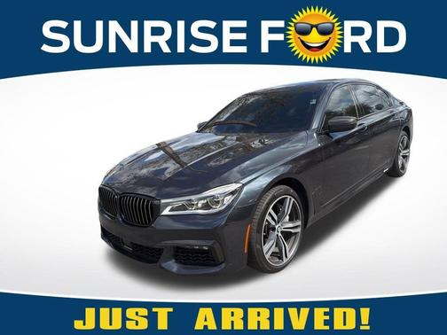 2019 BMW 750 i