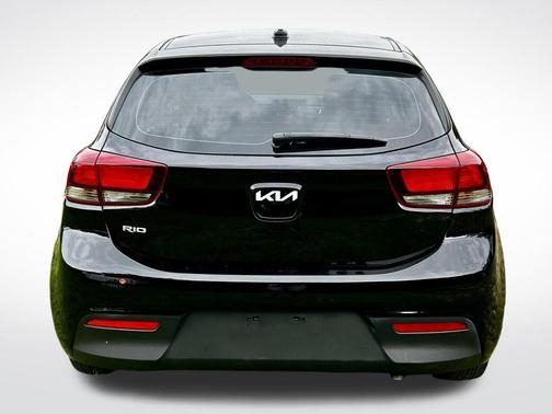 2022 Kia Rio S