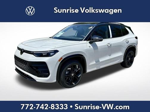 White 2026 Volkswagen Tiguan 2.0T SE R-Line Black