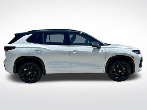 White 2026 Volkswagen Tiguan 2.0T SE R-Line Black