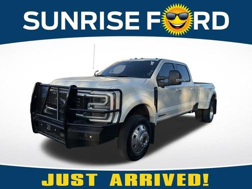 2025 Ford F-450 Platinum