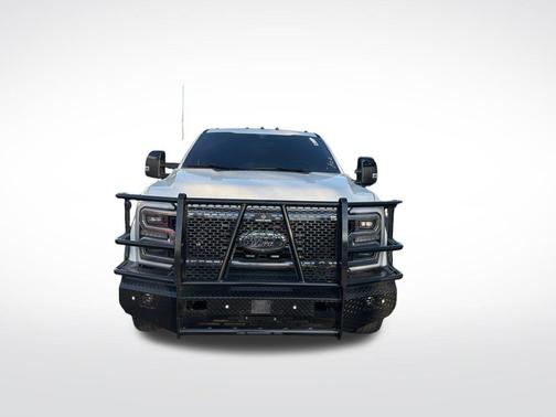 2025 Ford F-450 Platinum