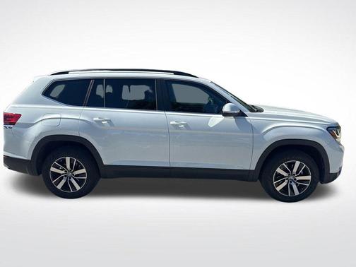 2023 Volkswagen Atlas 2.0T SE