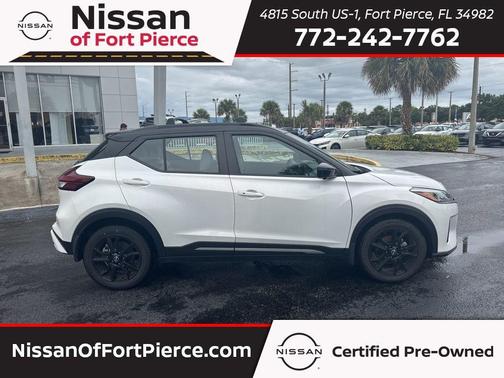 2023 Nissan Kicks SR