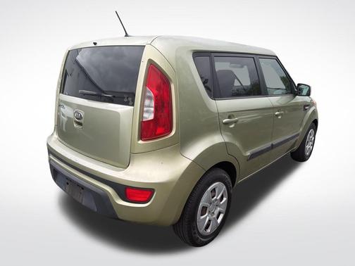 2013 Kia Soul Base