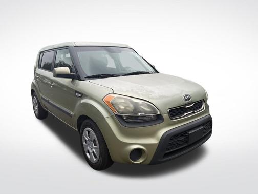 2013 Kia Soul Base