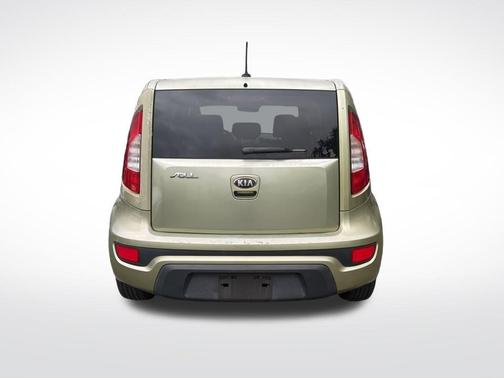 2013 Kia Soul Base