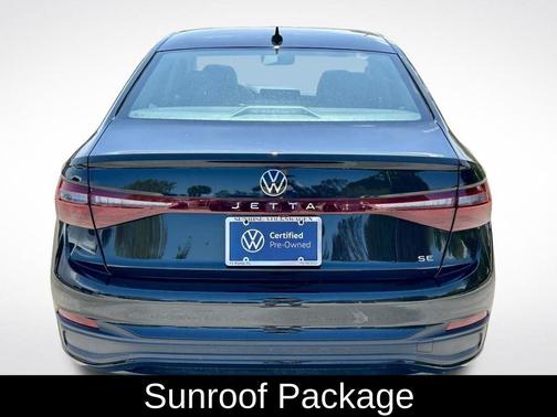 2025 Volkswagen Jetta 1.5T SE