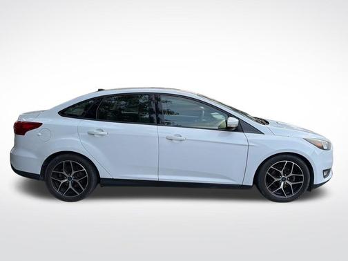 2017 Ford Focus SEL