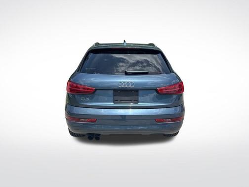 2018 Audi Q3 2.0T Premium