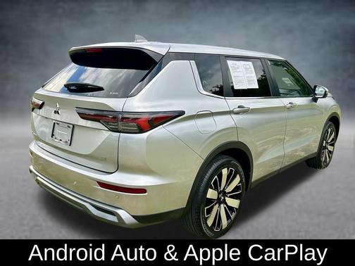 Silver 2025 Mitsubishi Outlander