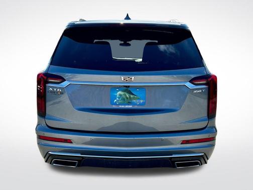 2021 Cadillac XT6 Luxury FWD