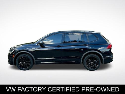 2022 Volkswagen Tiguan 2.0T SE R-Line Black