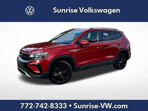 2024 Volkswagen Taos 1.5T SE