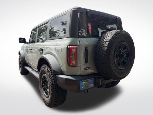 Cactus Green / Gray 2023 Ford Bronco Wildtrak