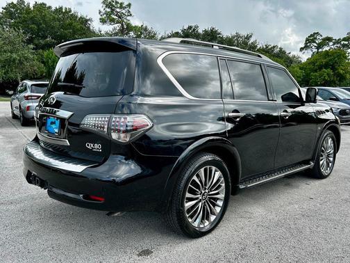2016 INFINITI QX80 Limited
