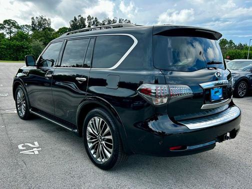 2016 INFINITI QX80 Limited