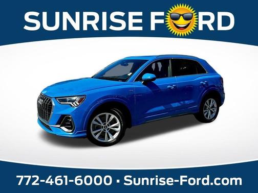 2023 Audi Q3 45 S line Premium